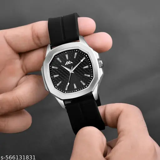 Men's Analog rubber strap hand Watch casual black colour dial