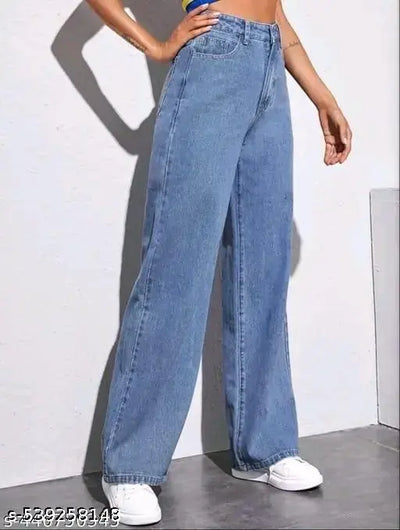 LOOSE FIT LIGHT BLUE JEANS FOR GIRLS AND WOMEN, WOMEN JEANS, WOMEN GIRL JEANS, STRAIGHT FIT WOMEN JEANS, BAGGY JEANS, LOOSE JEANS