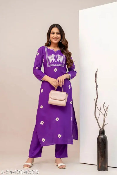 Letast Embrodared Women Printed Kurta Pant Set