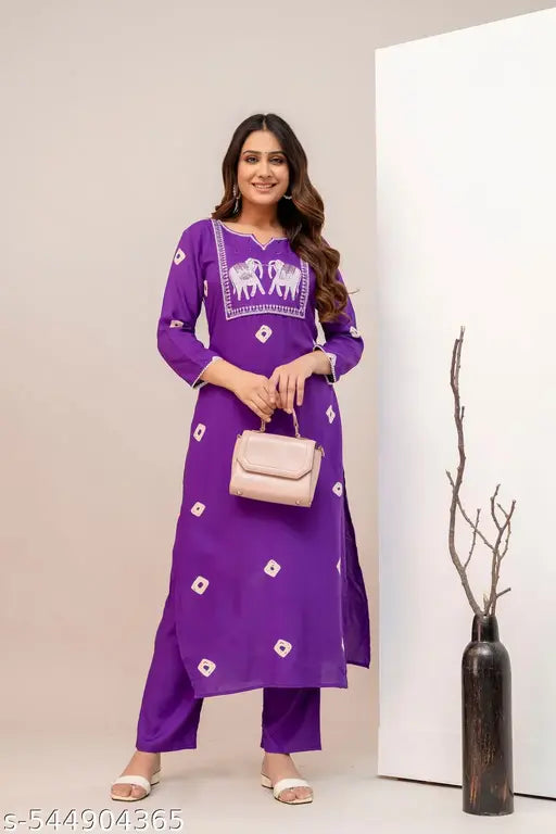 Letast Embrodared Women Printed Kurta Pant Set