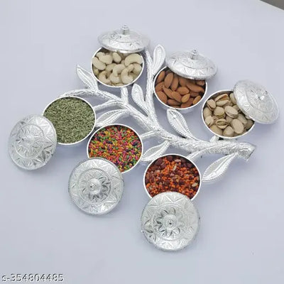 Multipurpose Tree Shape 6 Section Royal Design Silver Storage/Gift Box / Dry Fruits Box Pack Of 1